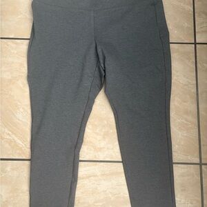 Torrid Gray Leggings Stretchy Full-Length Design